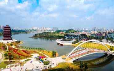 玉林智慧校园建设方案：定制化开发与私有化部署的本土实践
