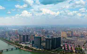 上饶实习就业管理平台如何助力本地人才培养与校企对接?
